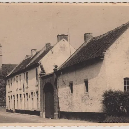לינה וארוחת בוקר Sjaanderhof