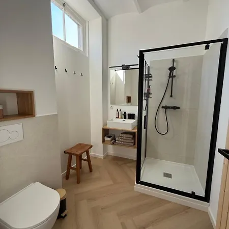 Sjaanderhof לינה וארוחת בוקר 4*